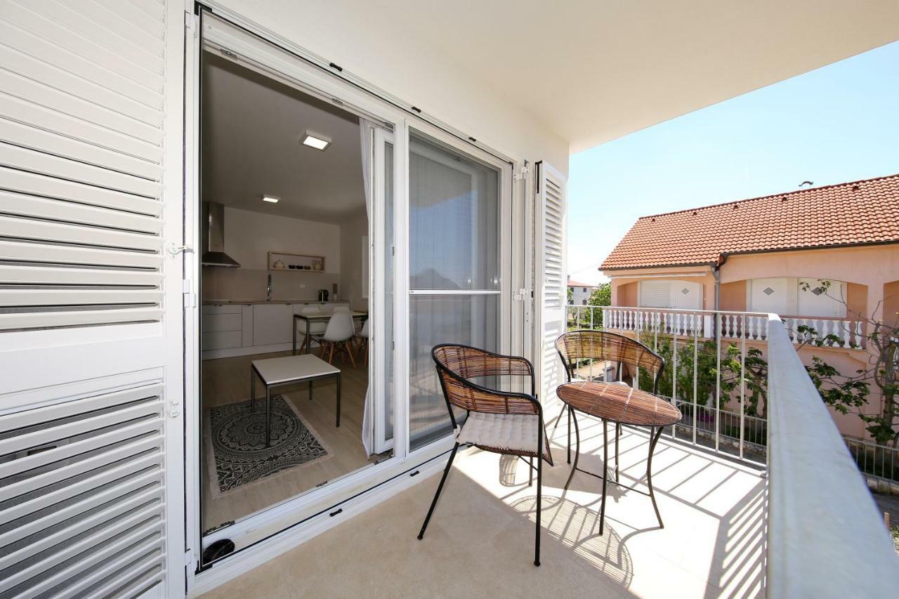 Valadar Apartments Привлака Екстериор снимка