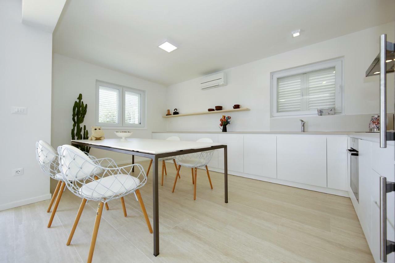 Valadar Apartments Привлака Екстериор снимка