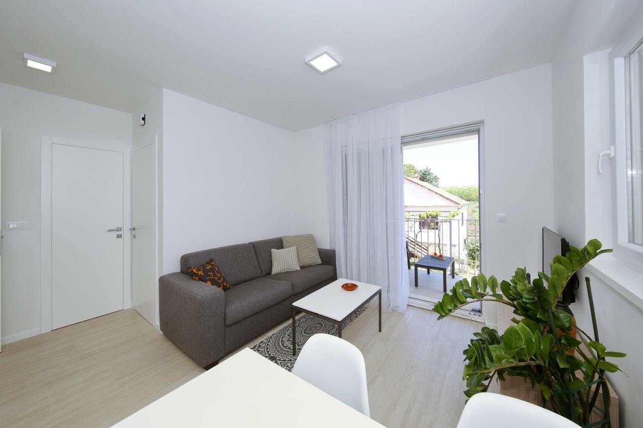 Valadar Apartments Привлака Екстериор снимка