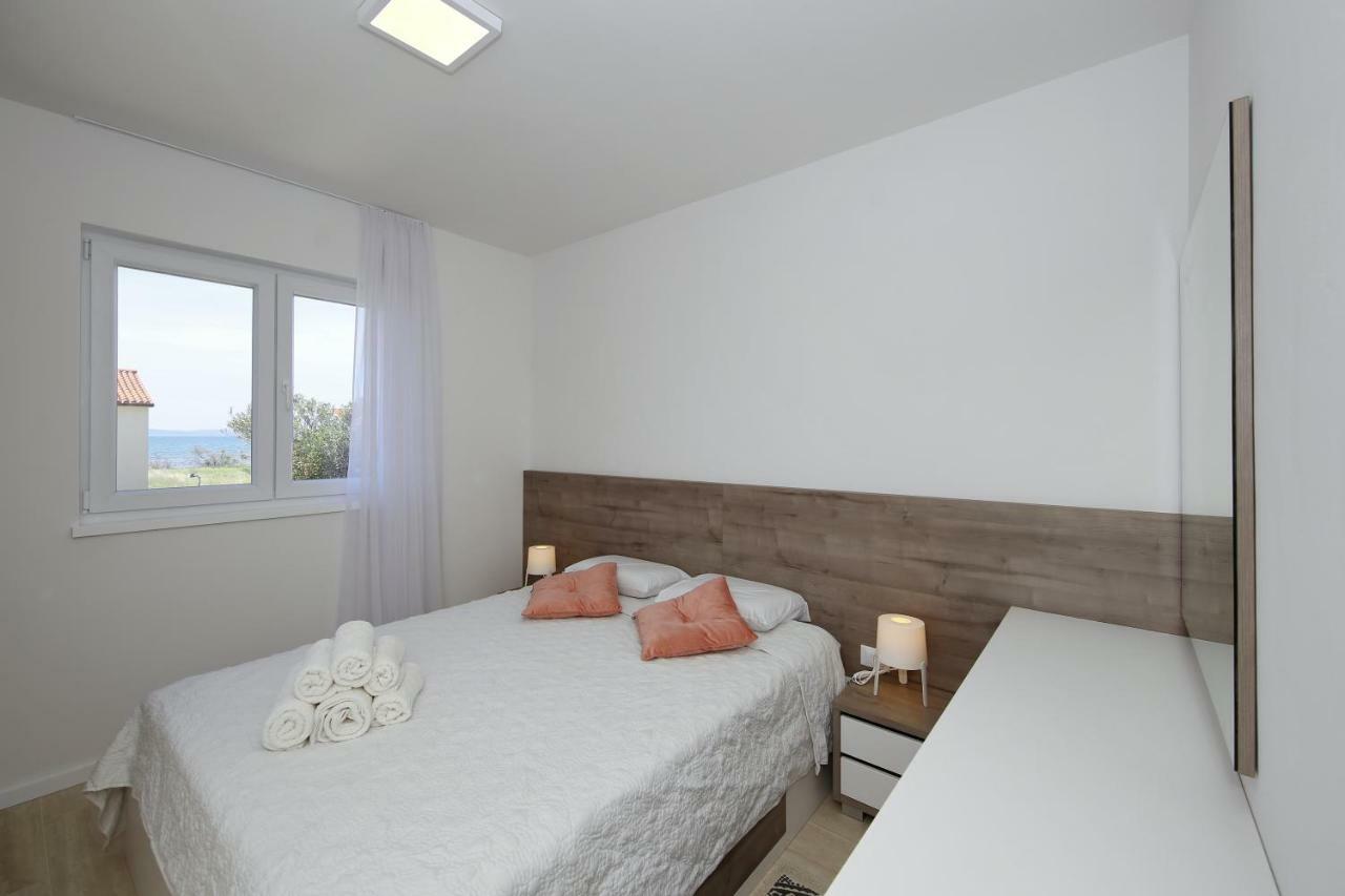 Valadar Apartments Привлака Екстериор снимка